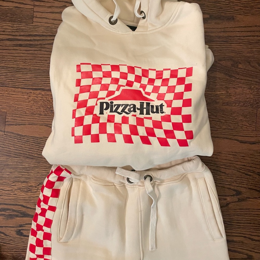 Pizza Hut Retro Sweatsuit